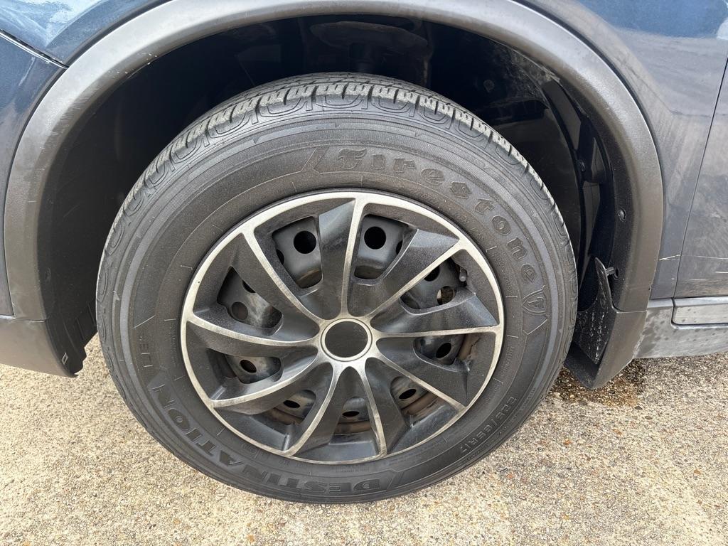 Nissan Rogue FWD 4dr S 2015