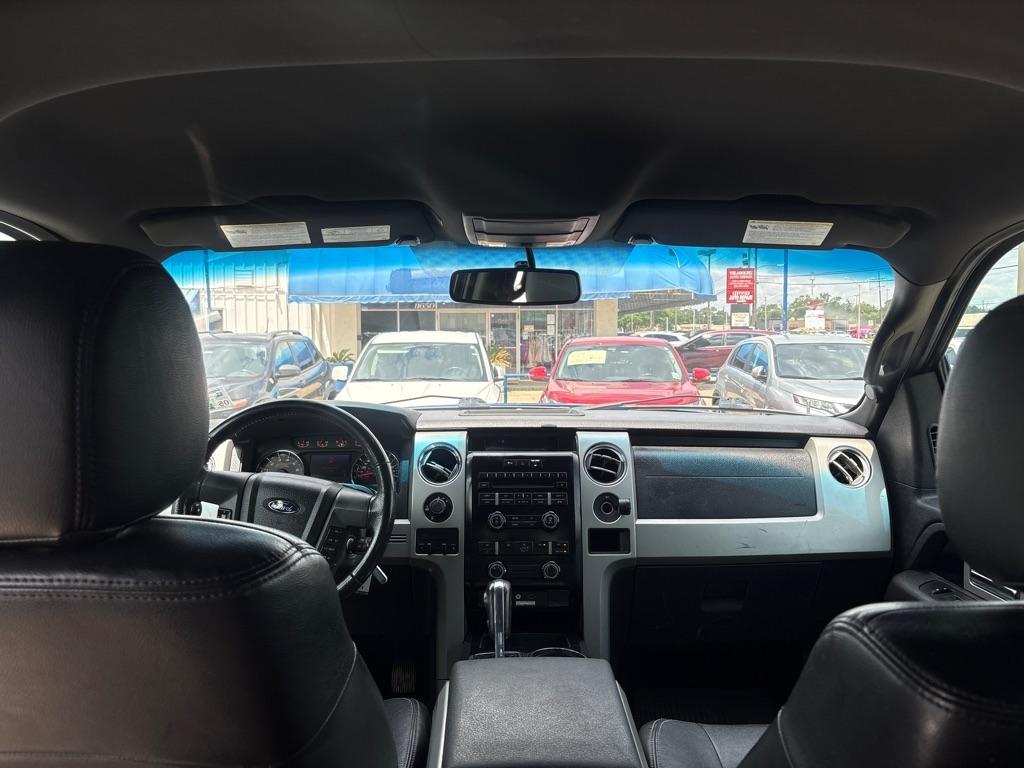 Ford F-150 4WD SuperCrew 145" Platinum 2012
