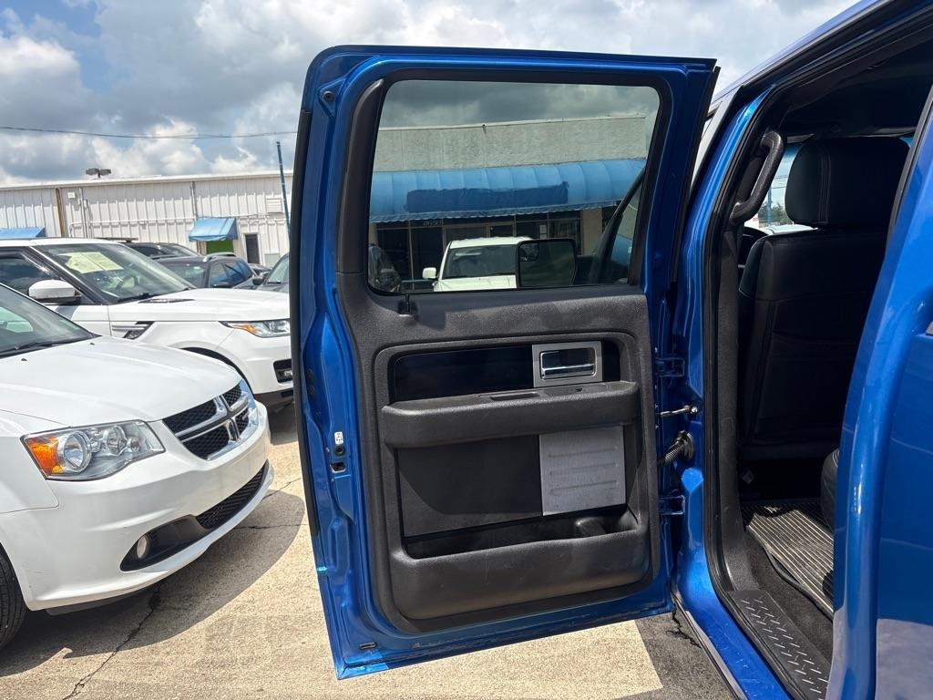 Ford F-150 4WD SuperCrew 145" Platinum 2012