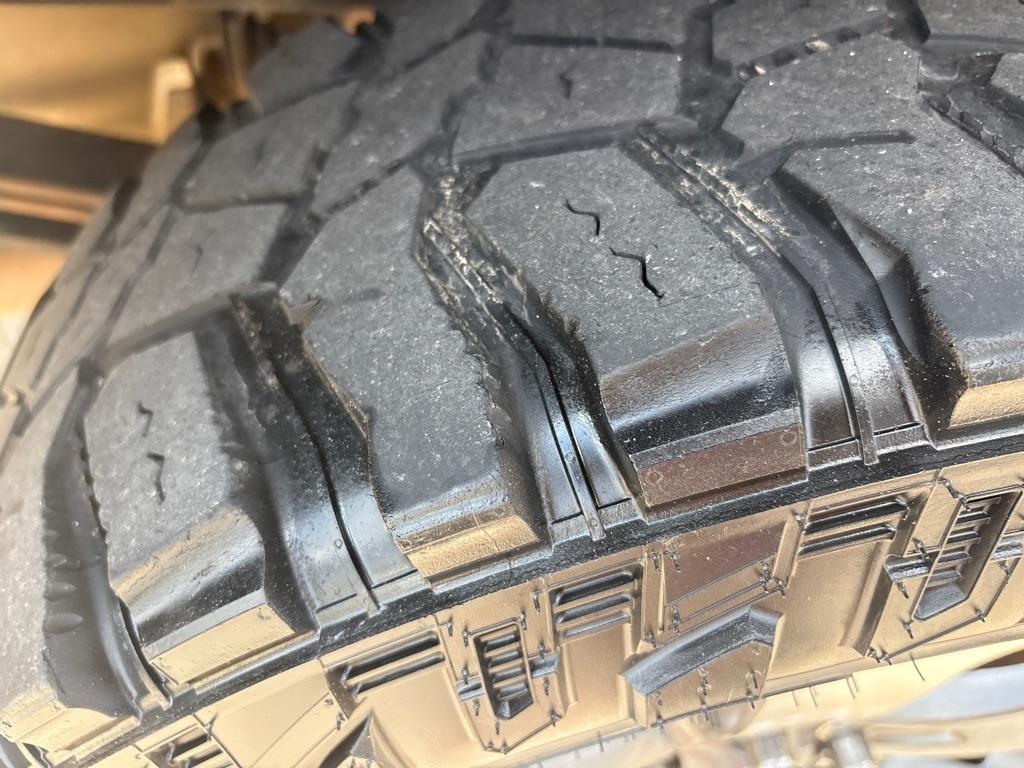 Ford F-150 4WD SuperCrew 145" Platinum 2012