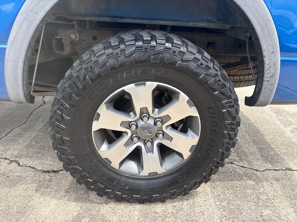 Ford F-150 4WD SuperCrew 145" Platinum 2012