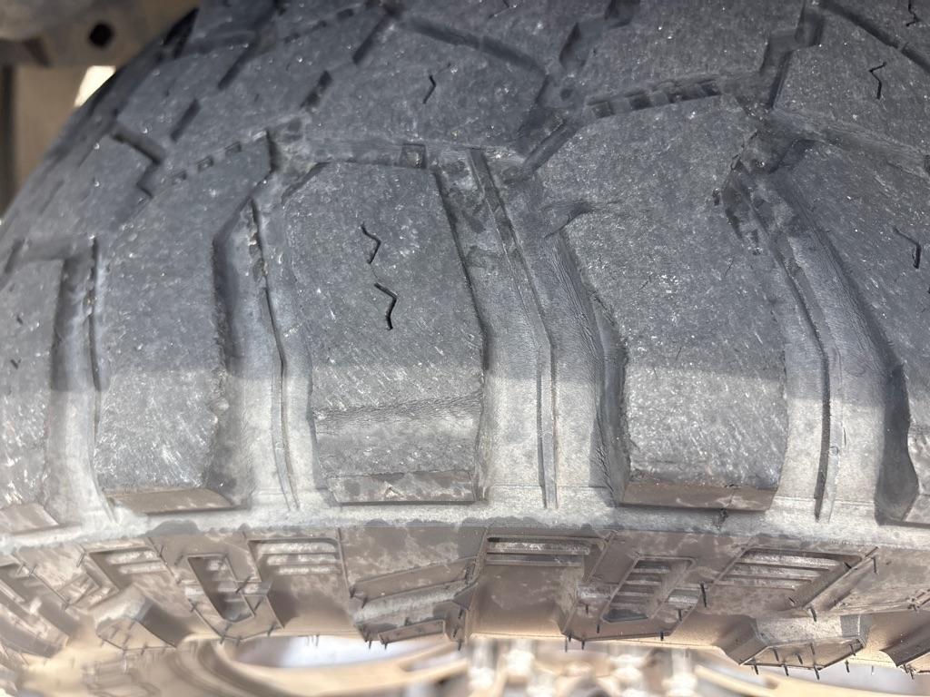 Ford F-150 4WD SuperCrew 145" Platinum 2012