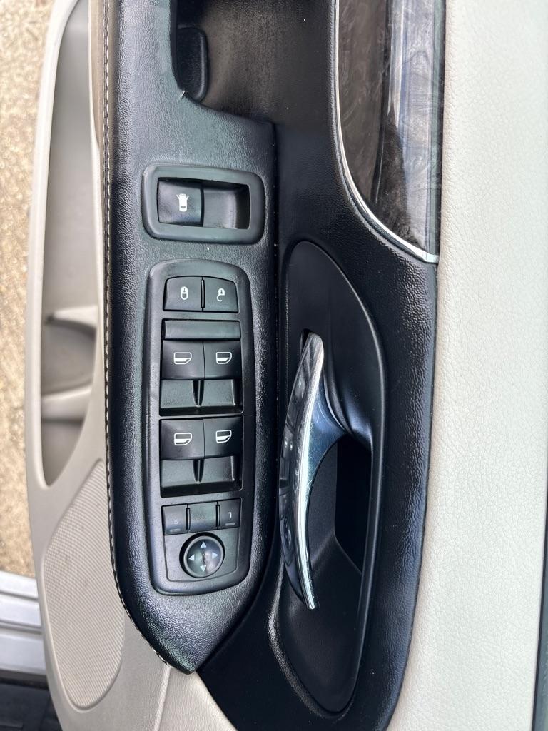 Chrysler Town & Country 4dr Wgn Touring 2015