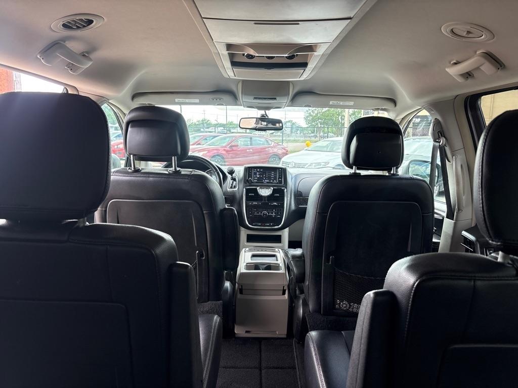 Chrysler Town & Country 4dr Wgn Touring 2015