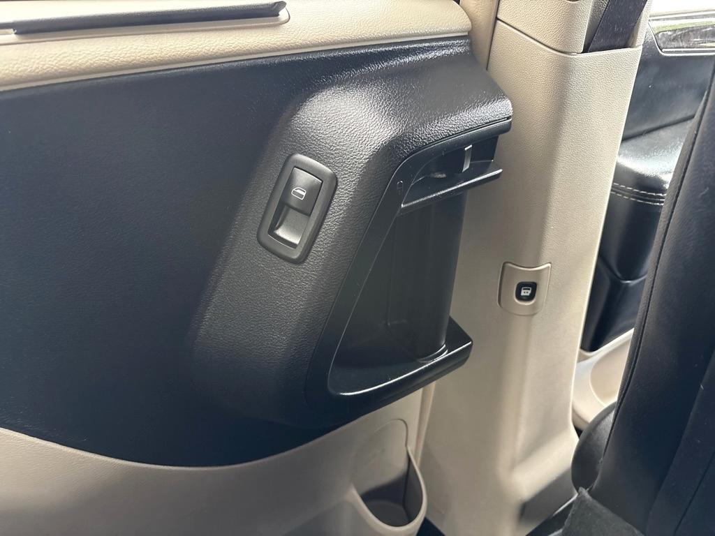 Chrysler Town & Country 4dr Wgn Touring 2015