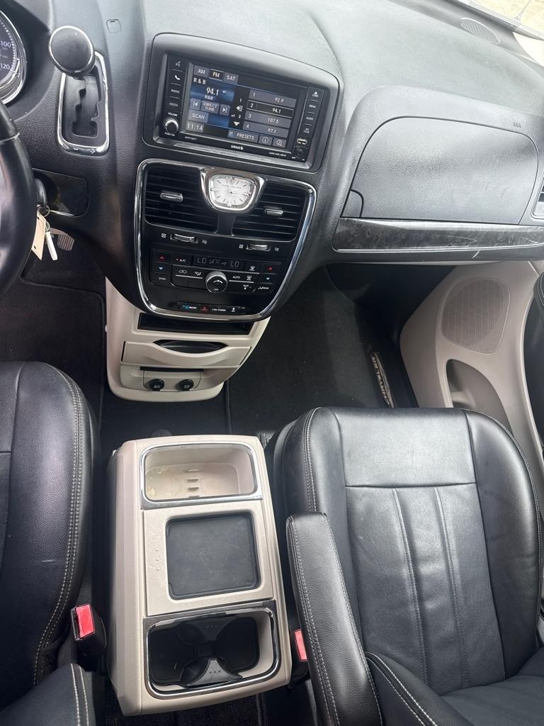 Chrysler Town & Country 4dr Wgn Touring 2015