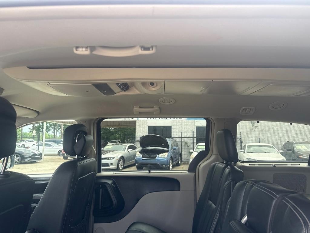 Chrysler Town & Country 4dr Wgn Touring 2015