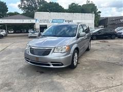 2015 Chrysler Town & Country 