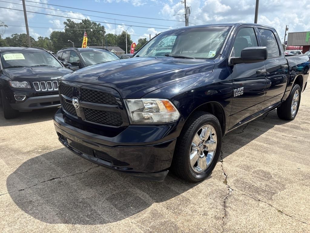 RAM 1500 2WD Crew Cab 140.5" Tradesman 2013