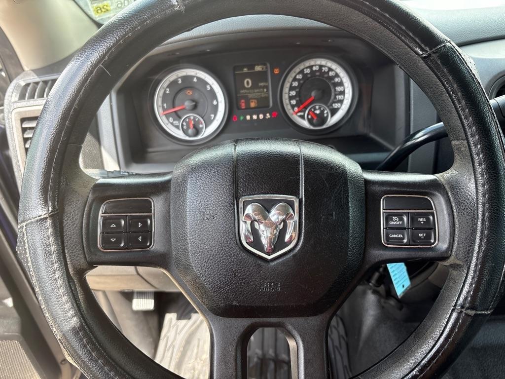 RAM 1500 2WD Crew Cab 140.5" Tradesman 2013