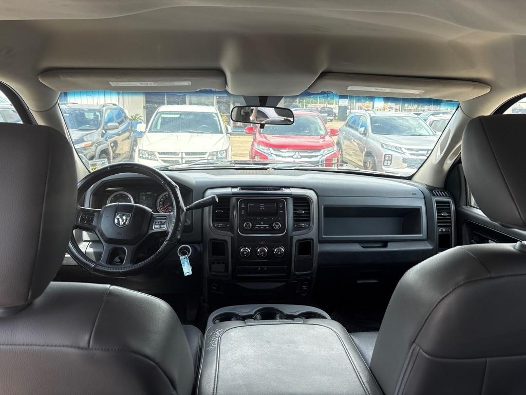 RAM 1500 2WD Crew Cab 140.5" Tradesman 2013