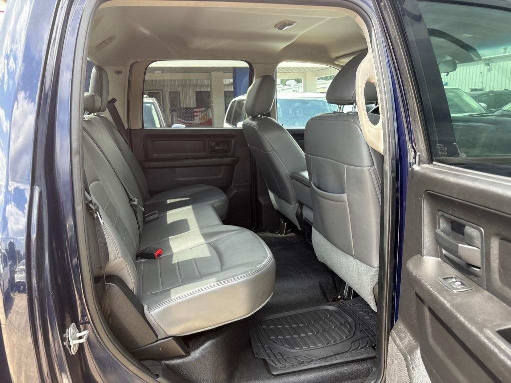 RAM 1500 2WD Crew Cab 140.5" Tradesman 2013