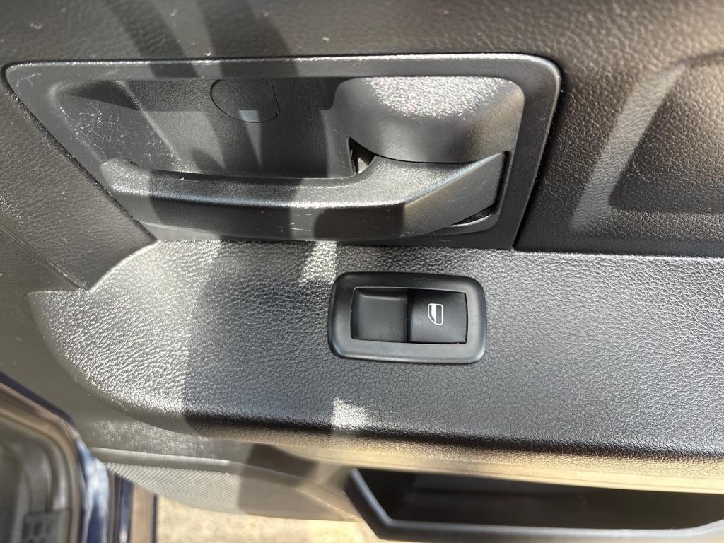 RAM 1500 2WD Crew Cab 140.5" Tradesman 2013