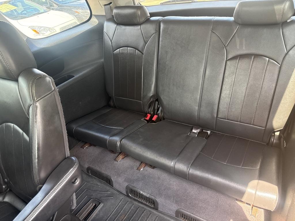 GMC Acadia AWD 4dr Denali 2012