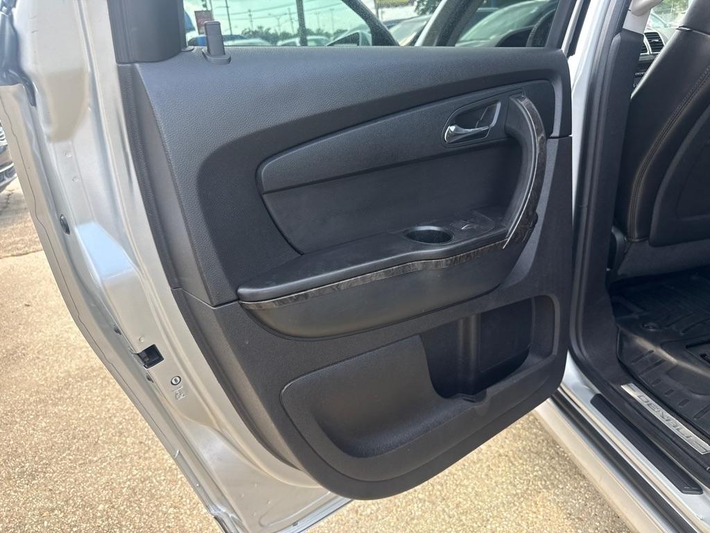 GMC Acadia AWD 4dr Denali 2012