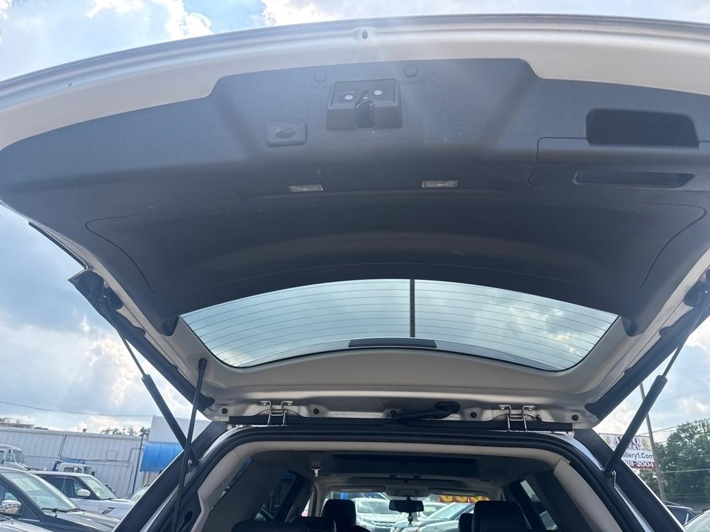 GMC Acadia AWD 4dr Denali 2012