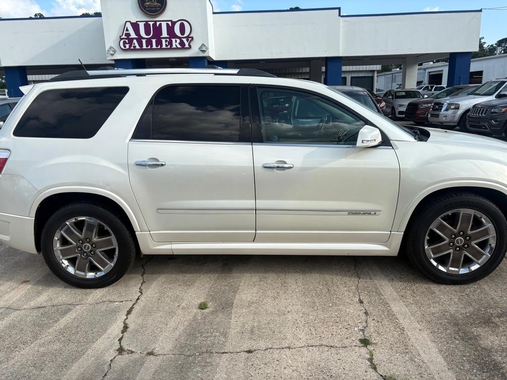 GMC Acadia FWD 4dr Denali 2012