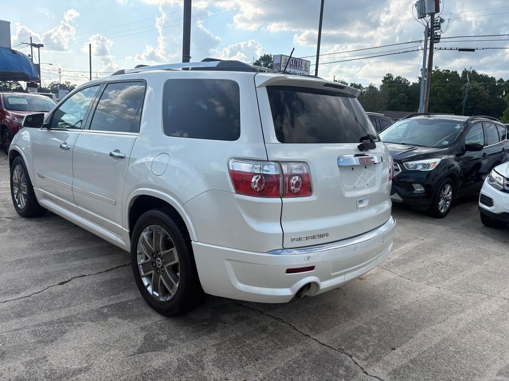 GMC Acadia FWD 4dr Denali 2012