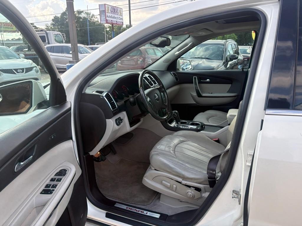 GMC Acadia FWD 4dr Denali 2012