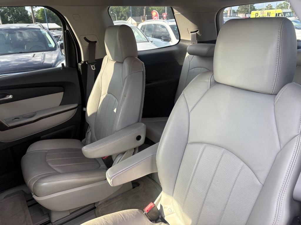 GMC Acadia FWD 4dr Denali 2012
