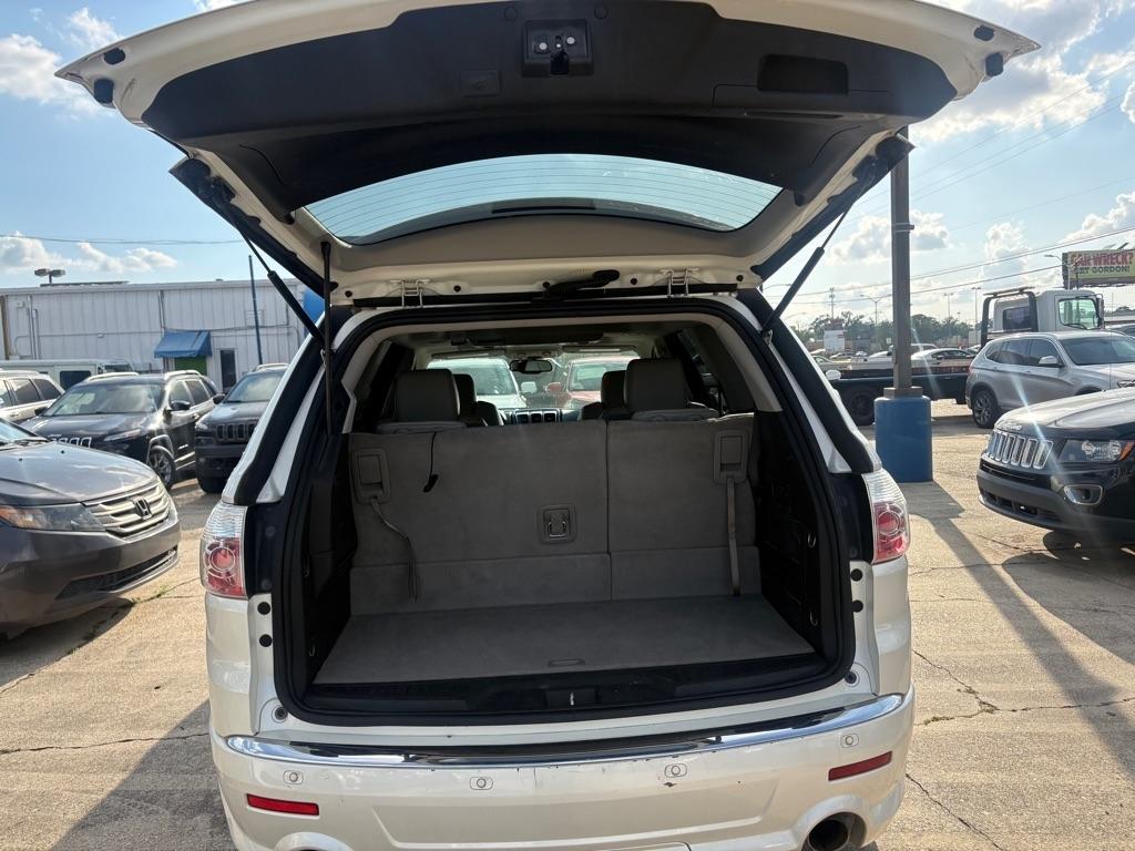 GMC Acadia FWD 4dr Denali 2012