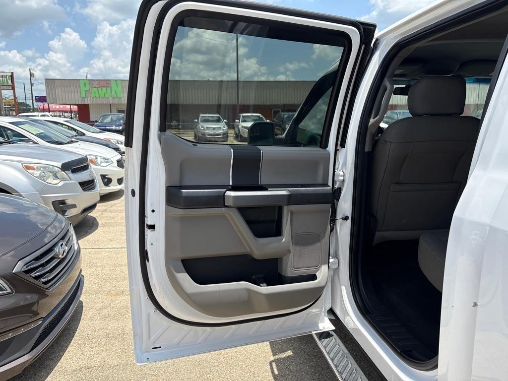Ford F-150 4WD SuperCrew 145" King Ranch 2016