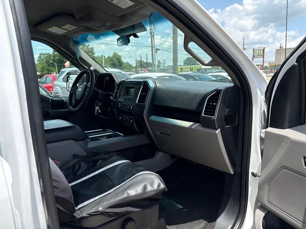 Ford F-150 4WD SuperCrew 145" King Ranch 2016