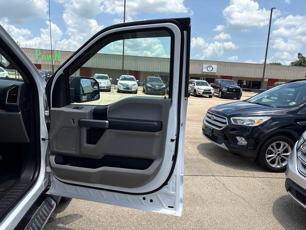 Ford F-150 4WD SuperCrew 145" King Ranch 2016