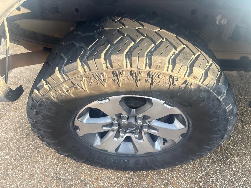 Ford F-150 4WD SuperCrew 145" Platinum 2012