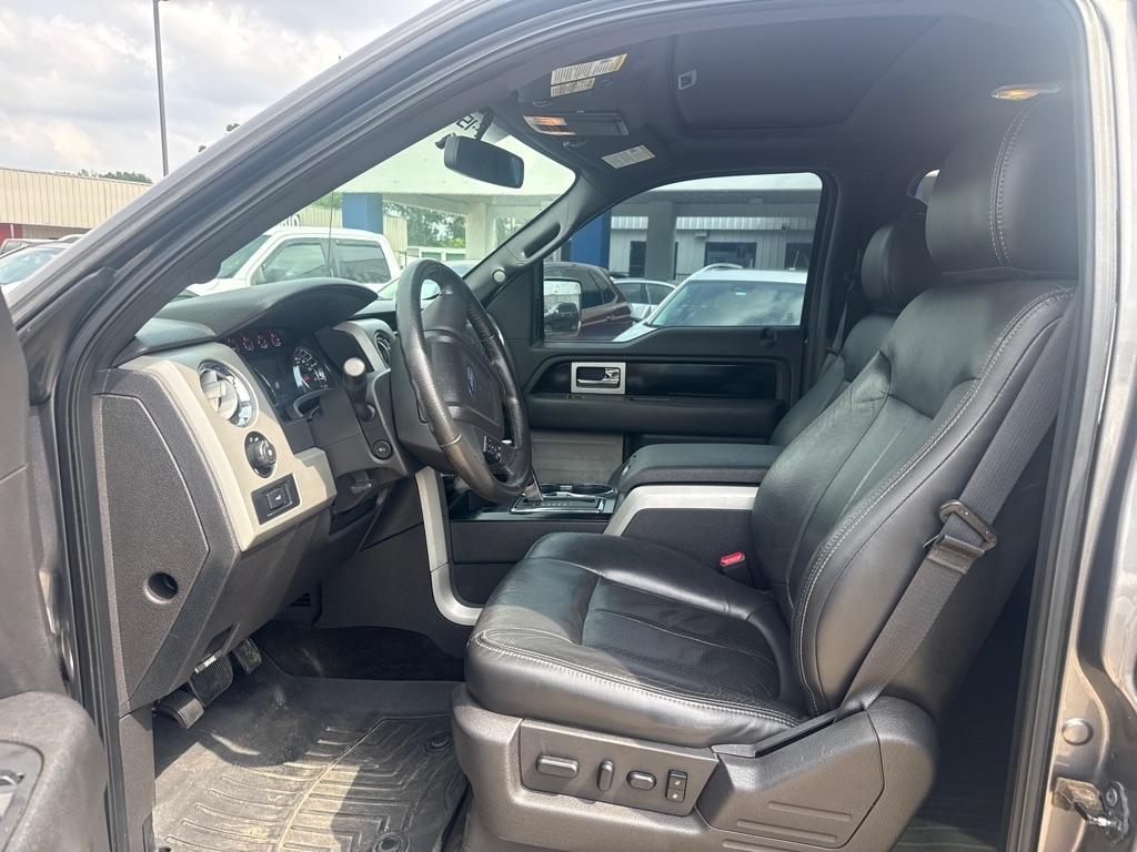 Ford F-150 4WD SuperCrew 145" Platinum 2012