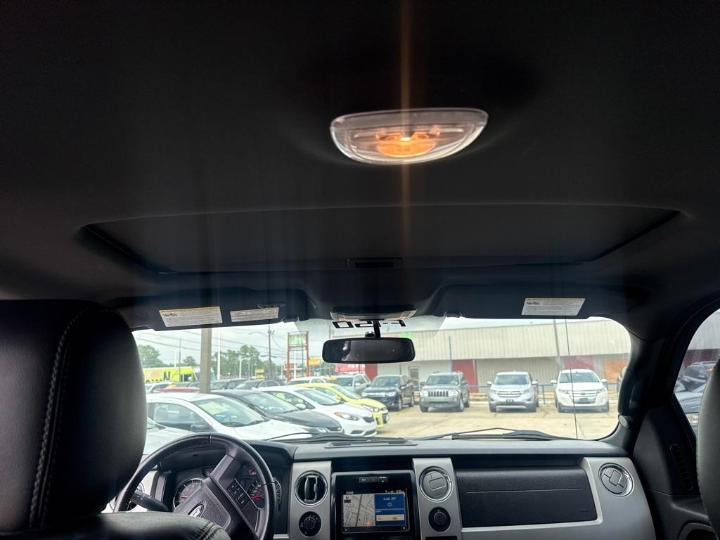 Ford F-150 4WD SuperCrew 145" Platinum 2012