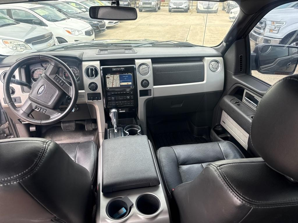 Ford F-150 4WD SuperCrew 145" Platinum 2012