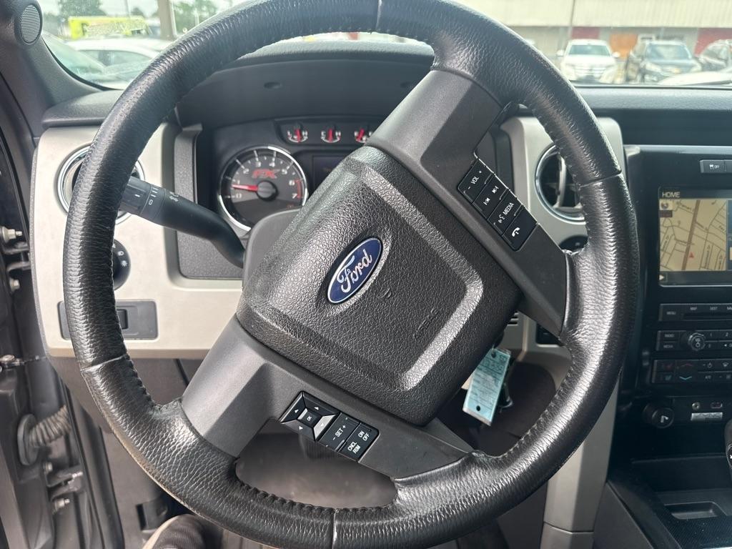 Ford F-150 4WD SuperCrew 145" Platinum 2012