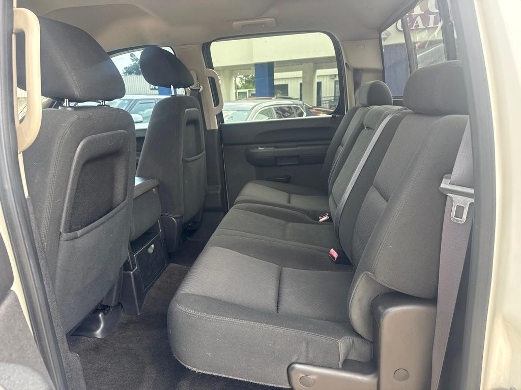 Chevrolet Silverado 1500 4WD Crew Cab 143.5" LT 2012