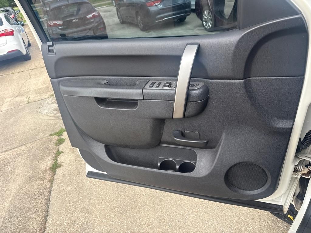 Chevrolet Silverado 1500 4WD Crew Cab 143.5" LT 2012