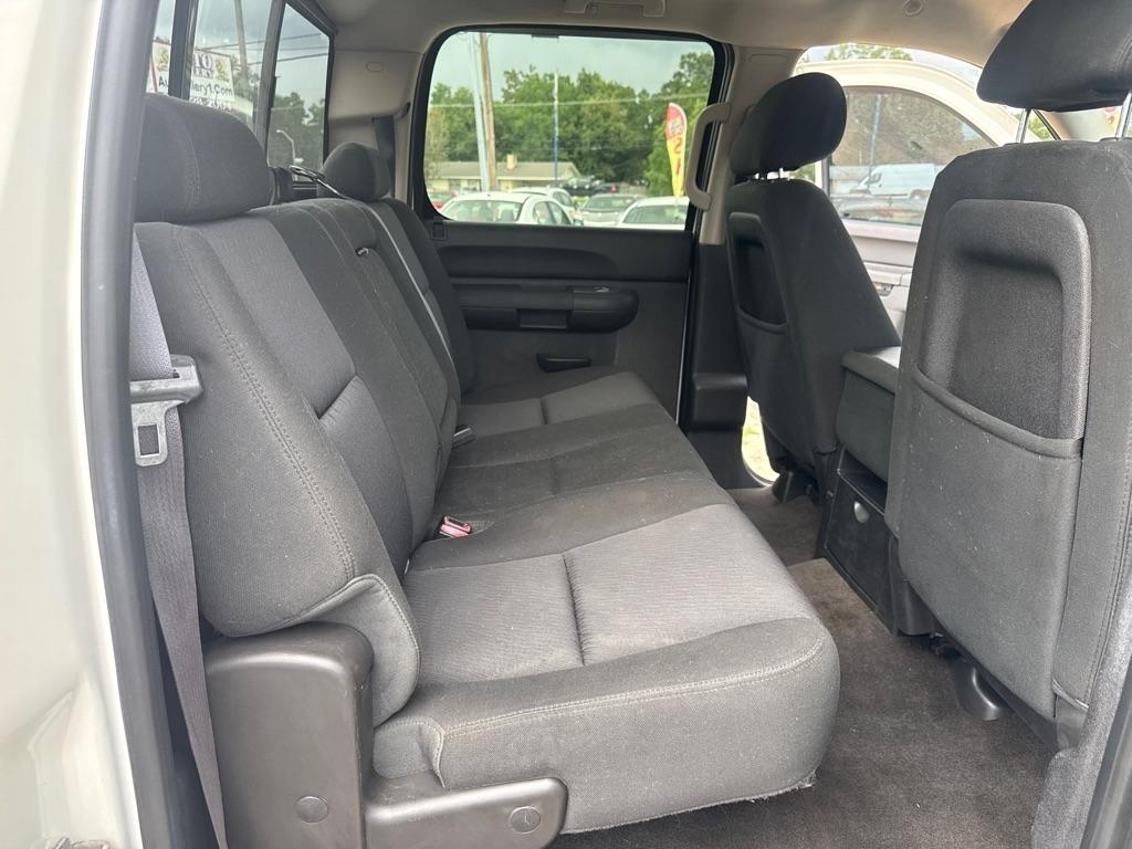 Chevrolet Silverado 1500 4WD Crew Cab 143.5" LT 2012