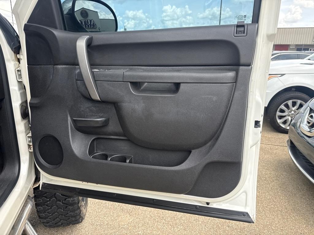Chevrolet Silverado 1500 4WD Crew Cab 143.5" LT 2012