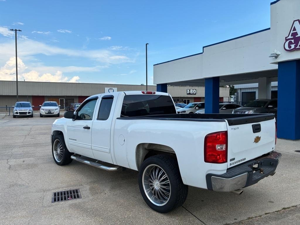 Chevrolet Silverado 1500 2WD Ext Cab 143.5" LT 2012