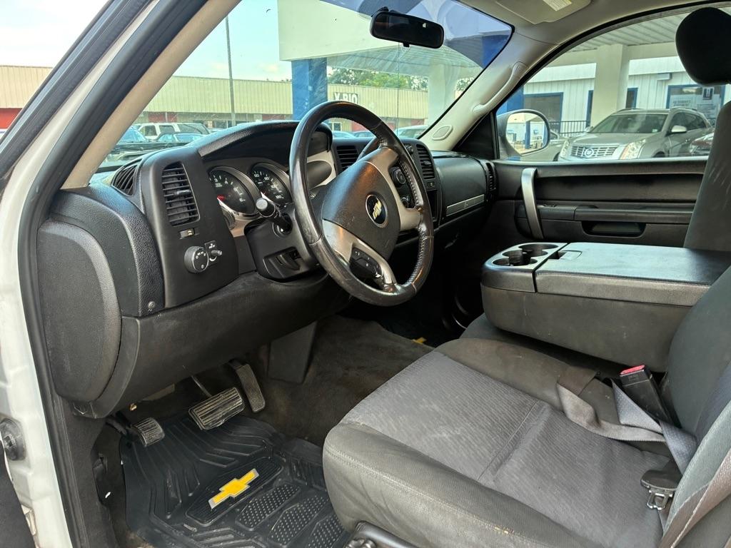 Chevrolet Silverado 1500 2WD Ext Cab 143.5" LT 2012