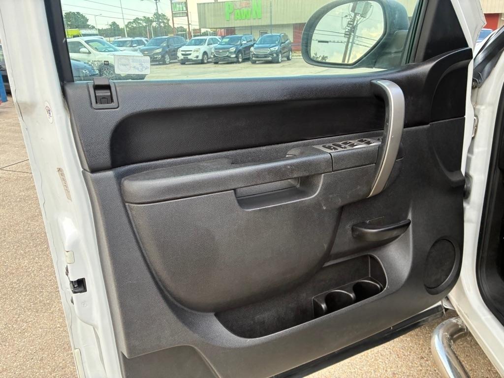 Chevrolet Silverado 1500 2WD Ext Cab 143.5" LT 2012