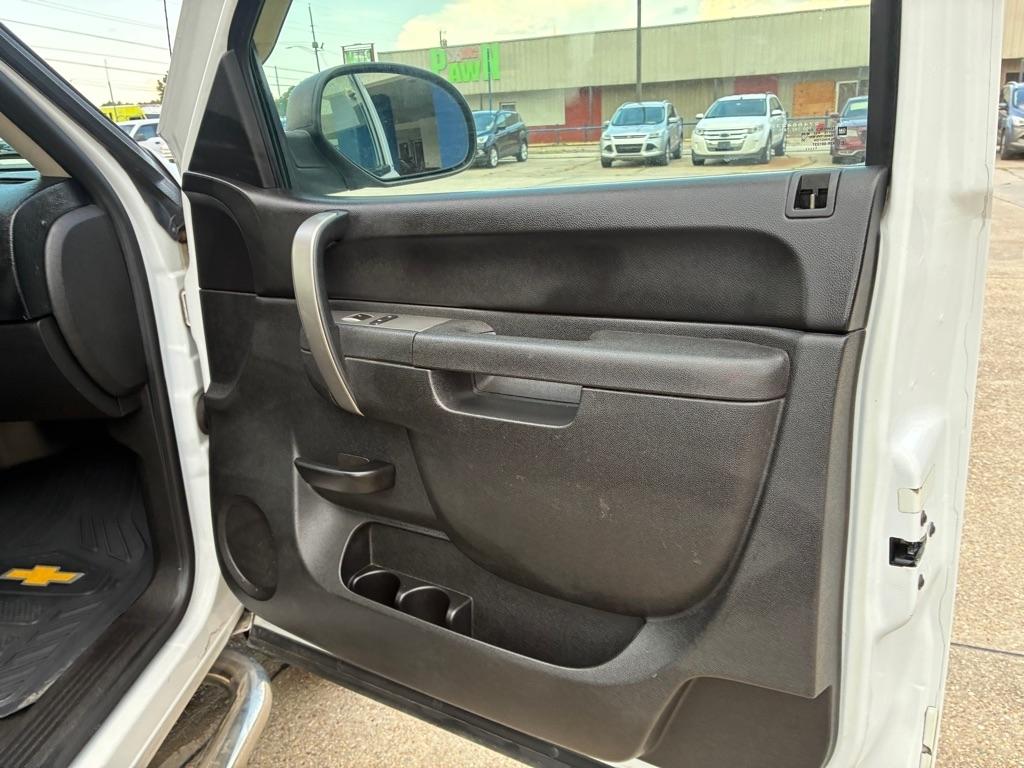 Chevrolet Silverado 1500 2WD Ext Cab 143.5" LT 2012