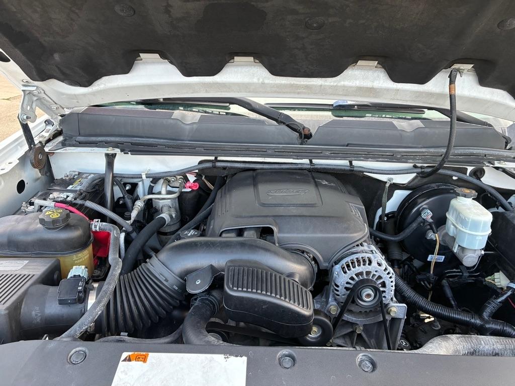 Chevrolet Silverado 1500 2WD Ext Cab 143.5" LT 2012