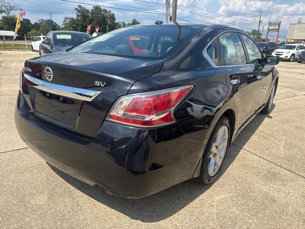 Nissan Altima 4dr Sdn I4 2.5 SV 2015