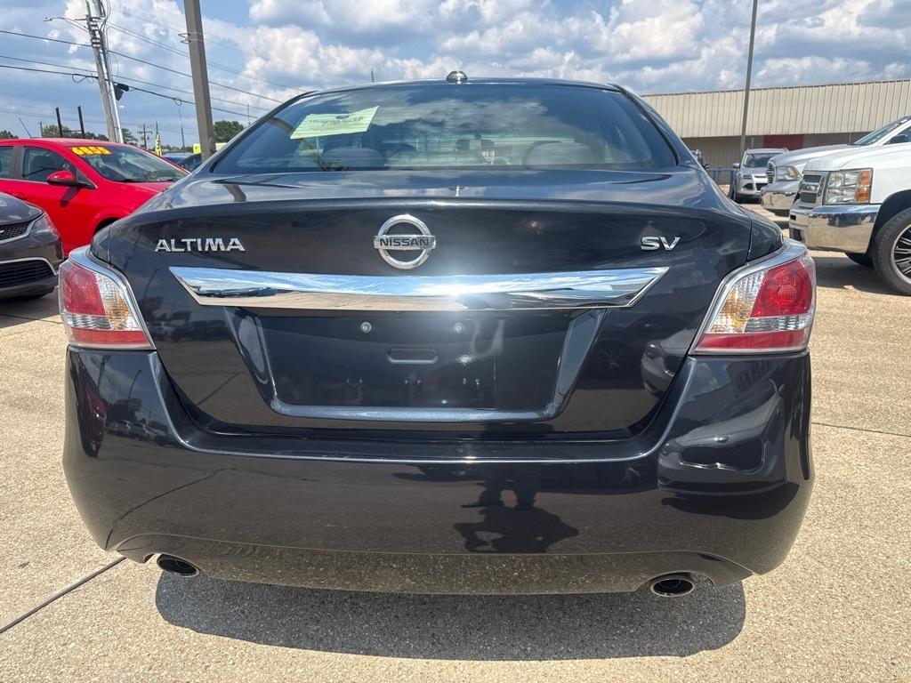 Nissan Altima 4dr Sdn I4 2.5 SV 2015