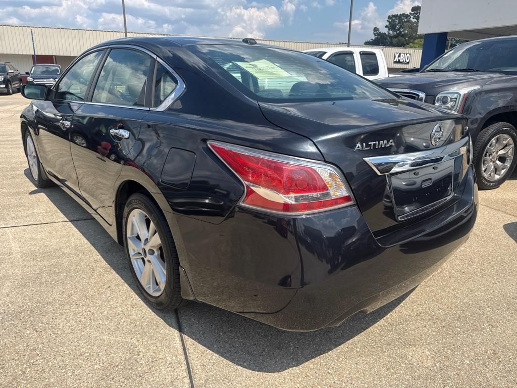 Nissan Altima 4dr Sdn I4 2.5 SV 2015
