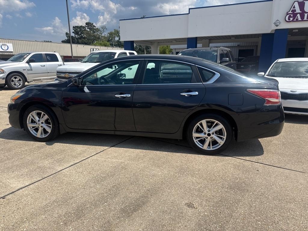 Nissan Altima 4dr Sdn I4 2.5 SV 2015