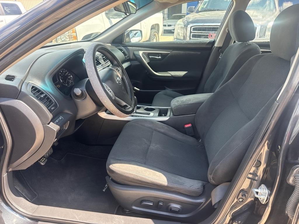 Nissan Altima 4dr Sdn I4 2.5 SV 2015