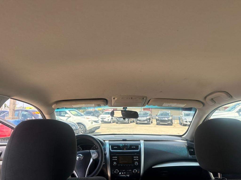 Nissan Altima 4dr Sdn I4 2.5 SV 2015