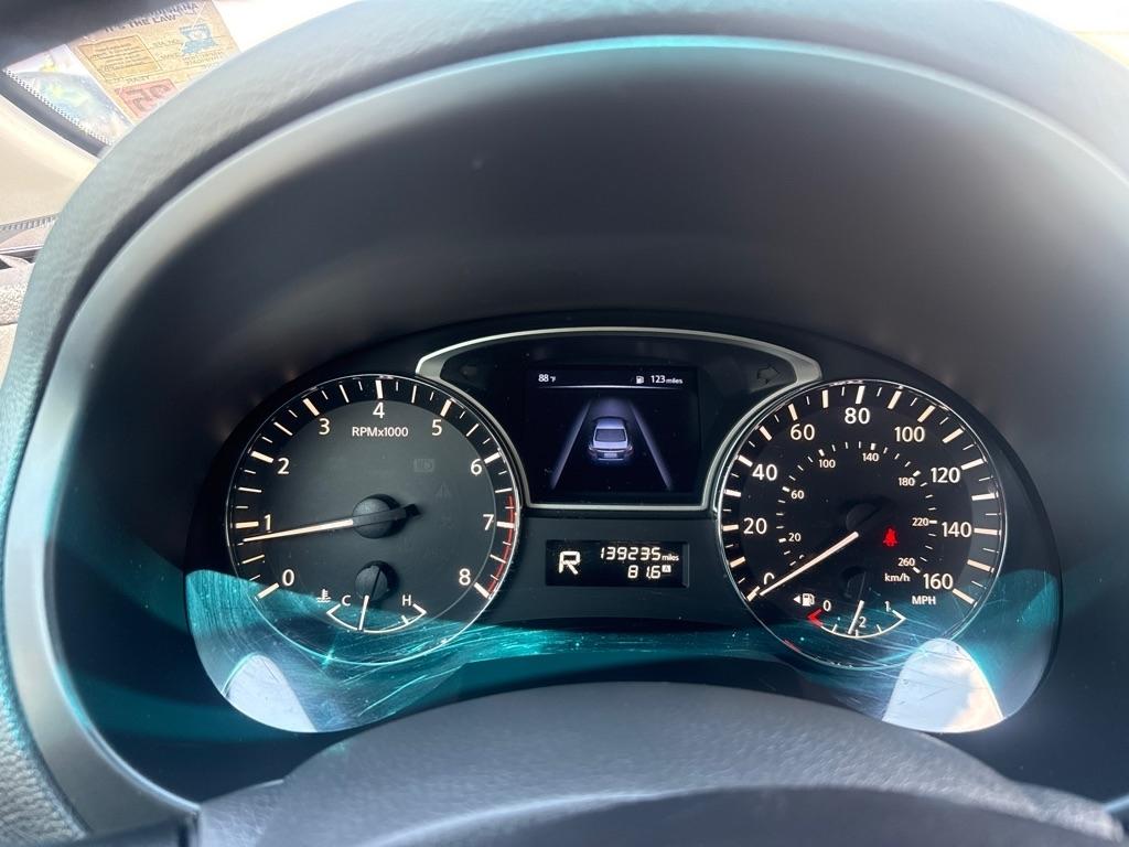 Nissan Altima 4dr Sdn I4 2.5 SV 2015