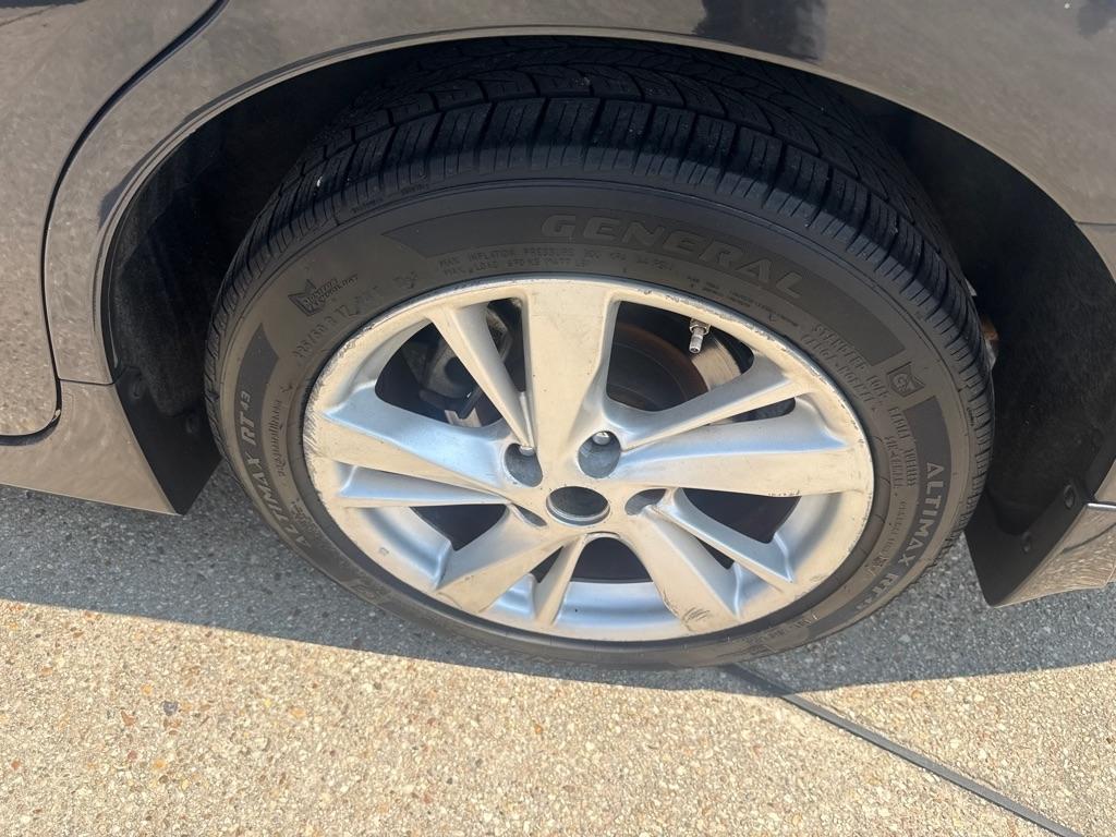 Nissan Altima 4dr Sdn I4 2.5 SV 2015